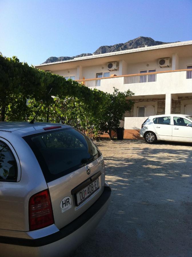 Apartments With A Parking Space Gradac, Makarska - 11332 Exterior photo