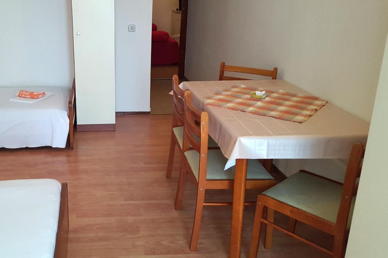 Apartments With A Parking Space Gradac, Makarska - 11332 Exterior photo
