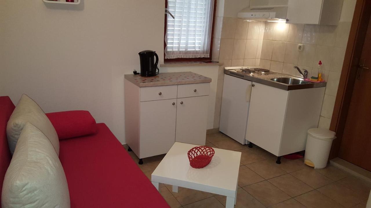 Apartments With A Parking Space Gradac, Makarska - 11332 Exterior photo