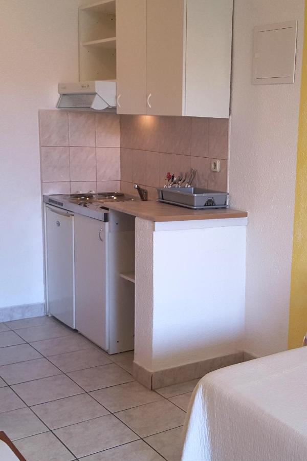 Apartments With A Parking Space Gradac, Makarska - 11332 Exterior photo