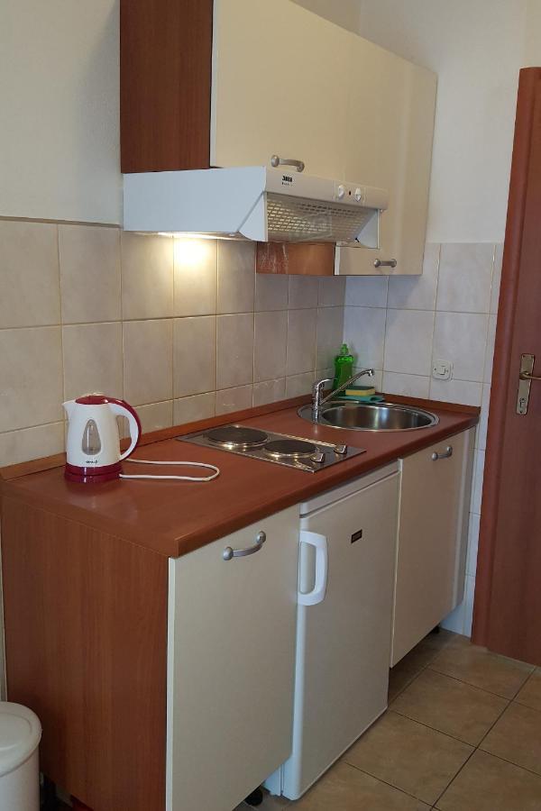 Apartments With A Parking Space Gradac, Makarska - 11332 Gradac  Exterior photo